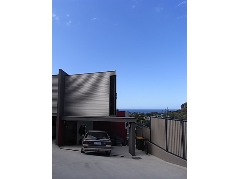 3/32 Douglas Street, Bicheno TAS 7215