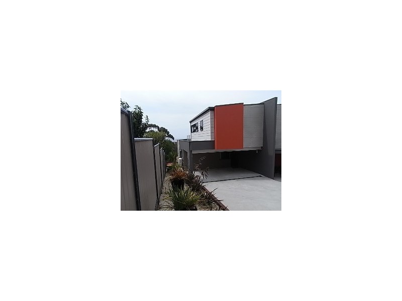 2/32 Douglas Street, Bicheno TAS 7215