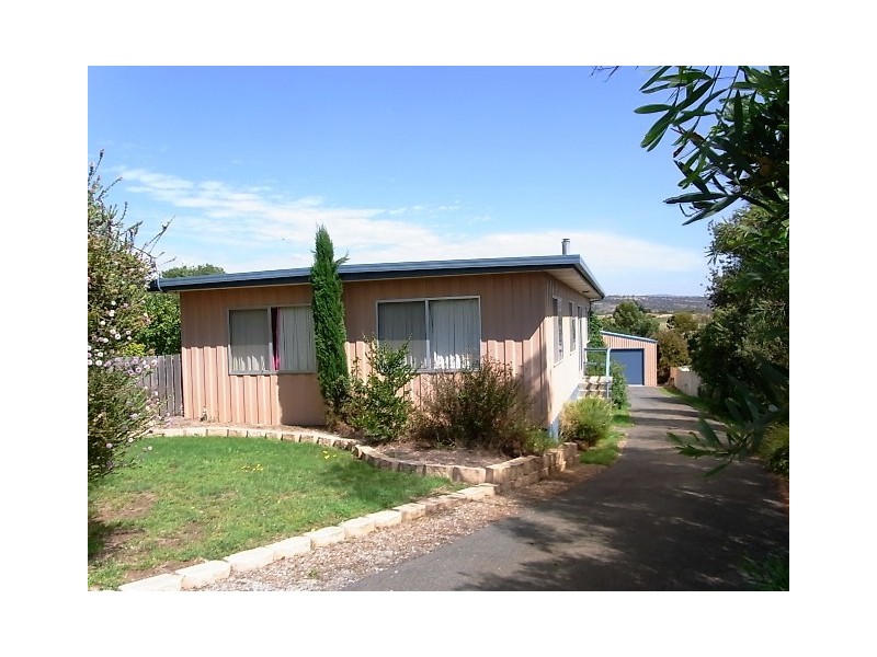 9 Noyes Street, Swansea TAS 7190