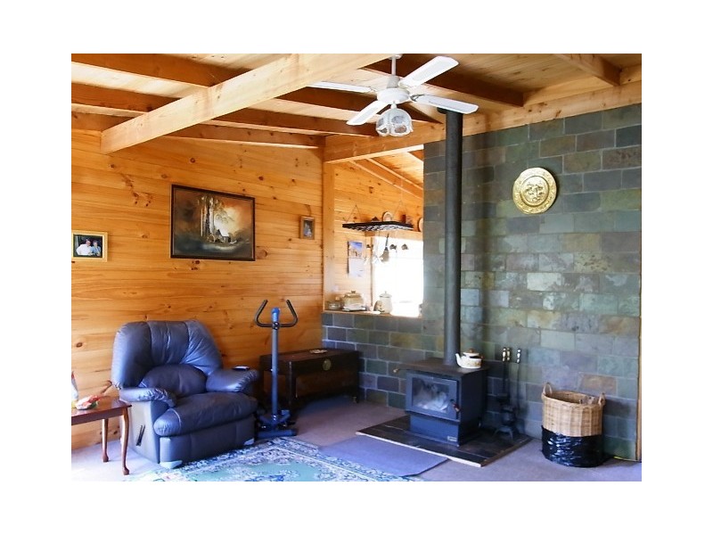 14 Kalangadoo Road, Lake Leake TAS 7210