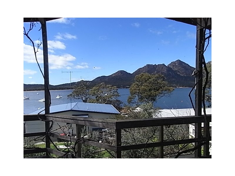 35 Jetty Road, Coles Bay TAS 7215