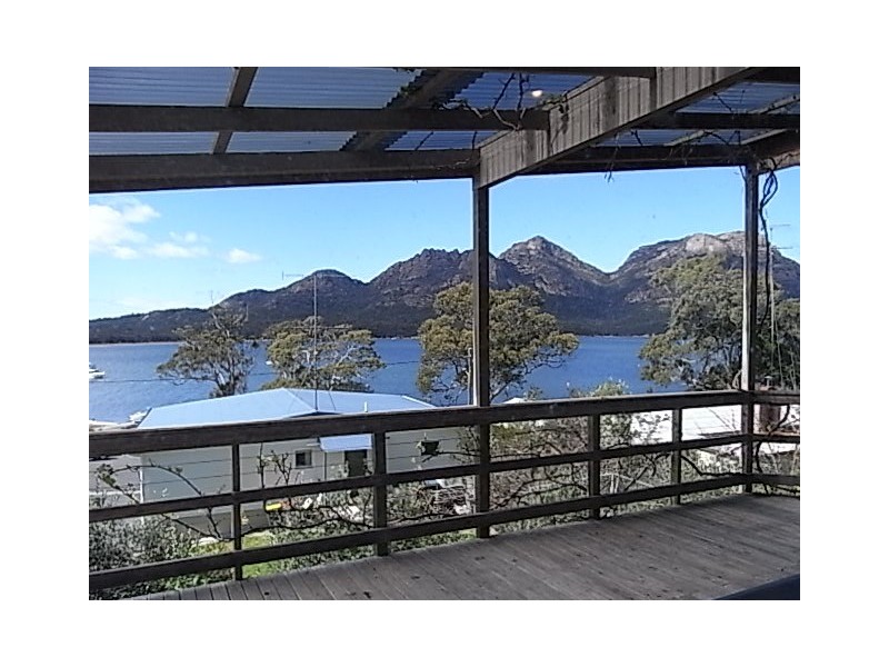 35 Jetty Road, Coles Bay TAS 7215