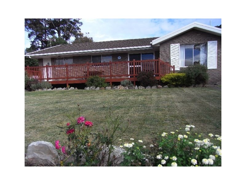 5 Barton Avenue, Orford TAS 7190