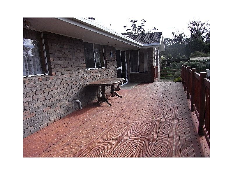 5 Barton Avenue, Orford TAS 7190