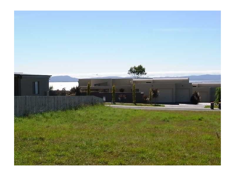 5 Aqua Sands Dr, Swansea TAS 7190