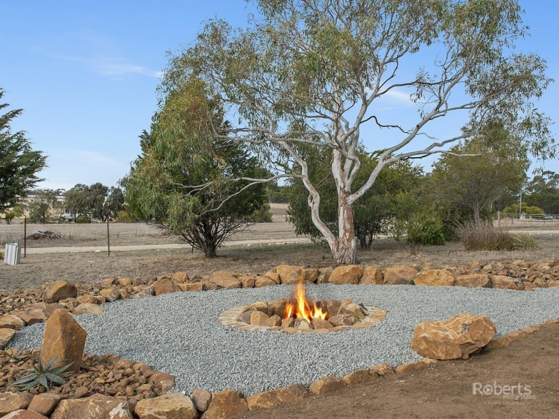 212 Gordon Street, Swansea TAS 7190