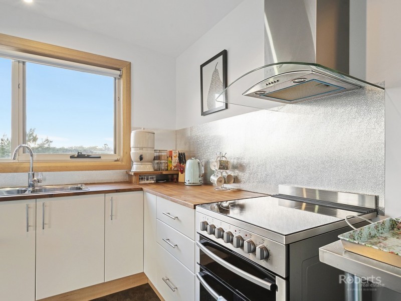 212 Gordon Street, Swansea TAS 7190