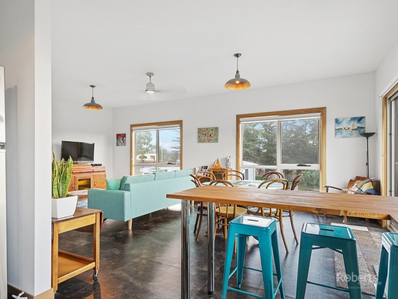 212 Gordon Street, Swansea TAS 7190
