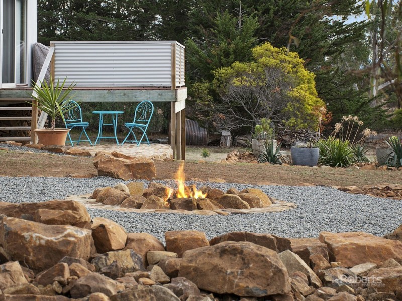 212 Gordon Street, Swansea TAS 7190