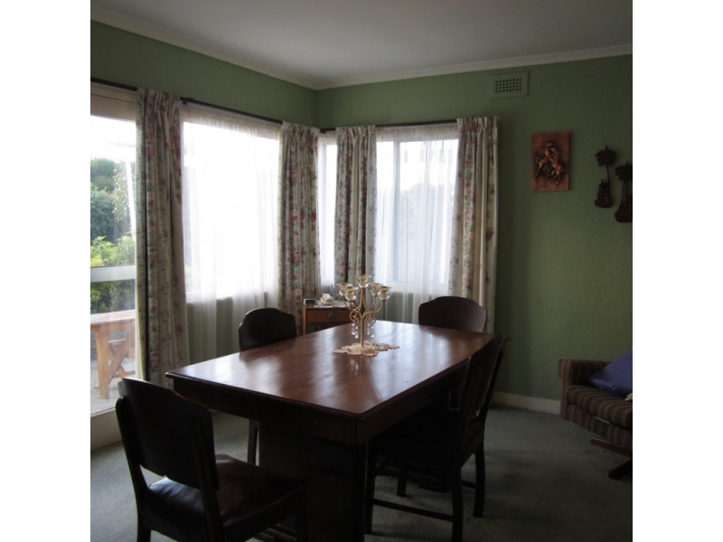 14 Victoria Street, Swansea TAS 7190