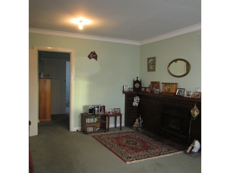 14 Victoria Street, Swansea TAS 7190