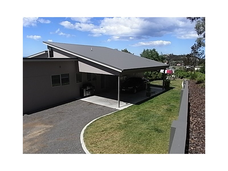 24 Banksia Street, Bicheno TAS 7215