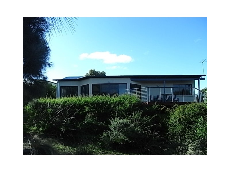 37 Oyster Bay Court, Coles Bay TAS 7215