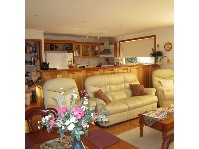 6 Waterloo Road, Swansea TAS 7190