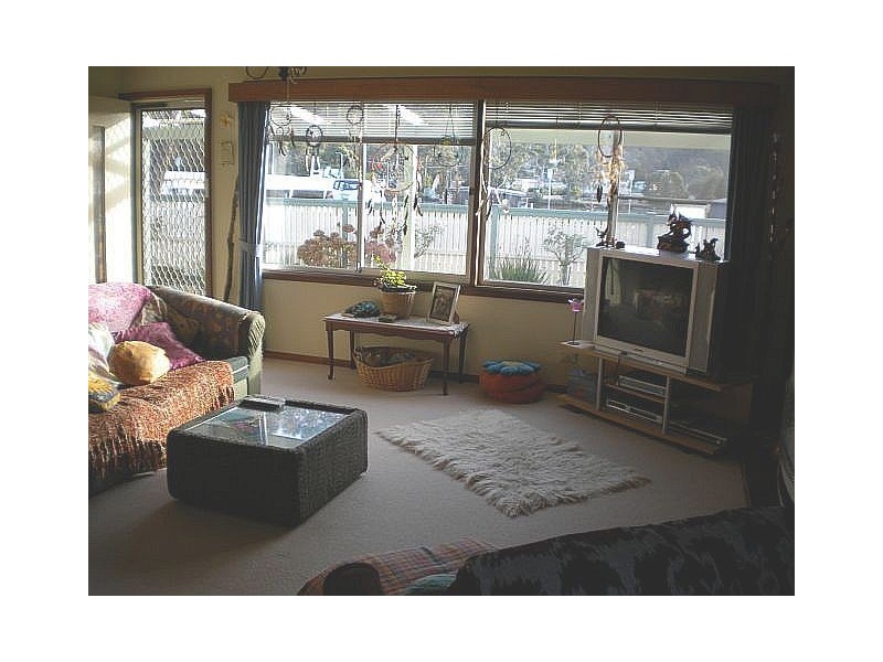 2 Esplanade, Orford TAS 7190