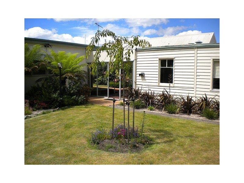 2 Esplanade, Orford TAS 7190