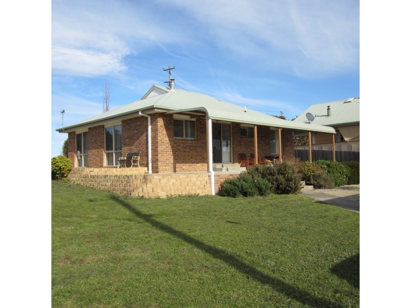 43 Gordon Street, Swansea TAS 7190