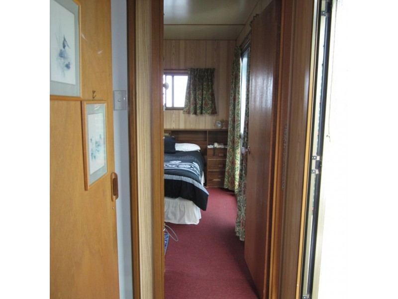 16 Shaw Street, Swansea TAS 7190