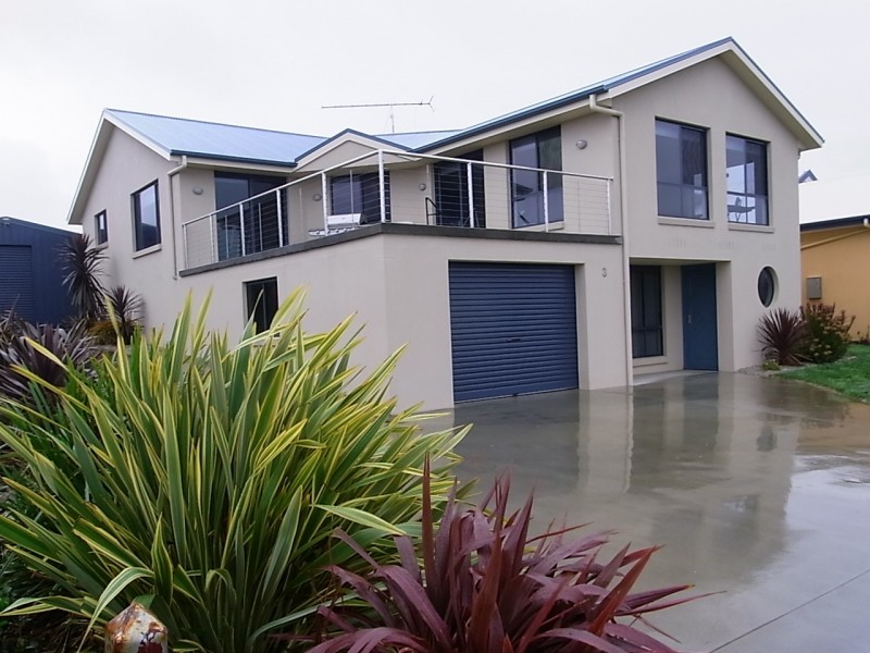 3 FREYCINET COURT, Swansea TAS 7190