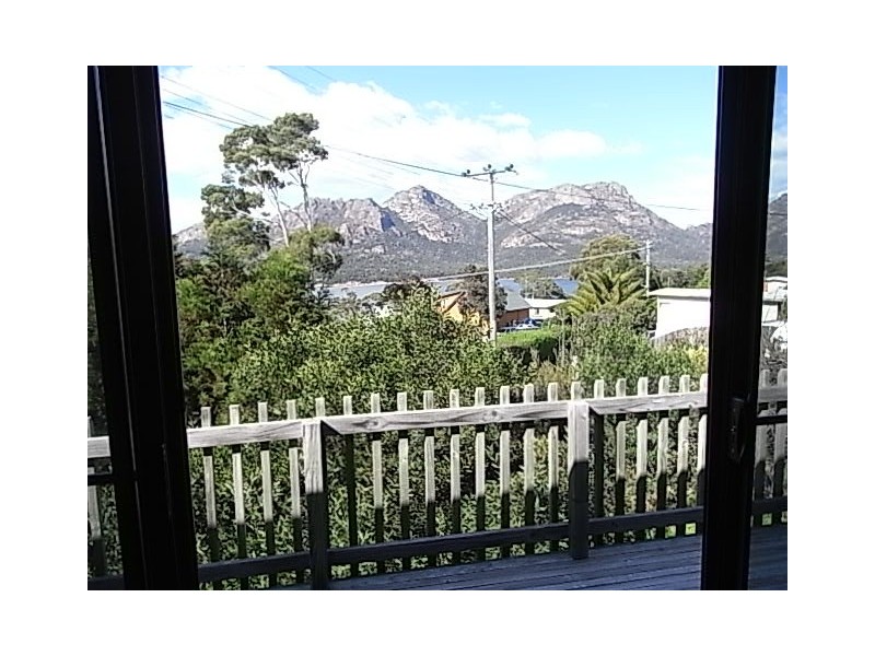 32 Jetty Road, Coles Bay TAS 7215