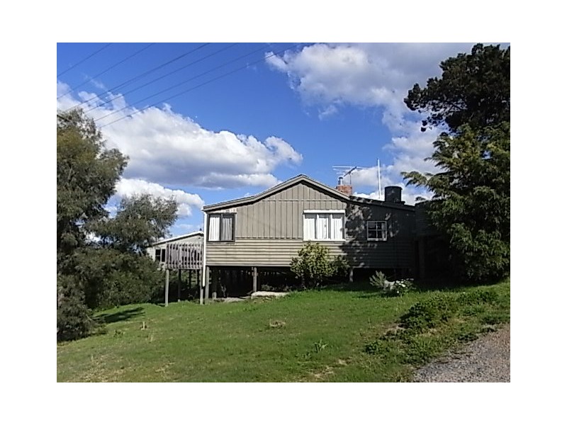 32 Jetty Road, Coles Bay TAS 7215