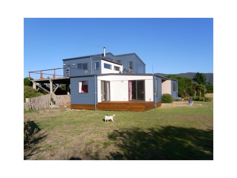 22 Pedder Street, Seymour TAS 7215