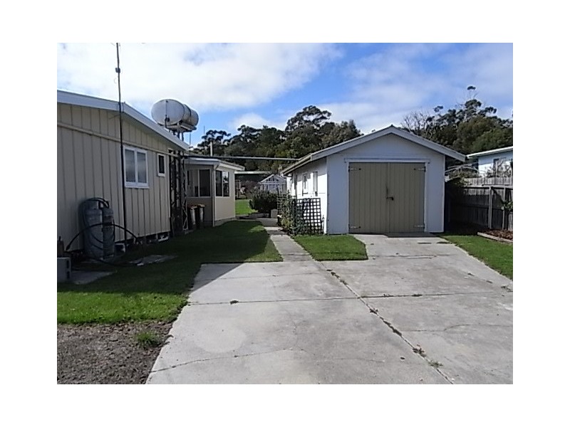 1 Reserve Rd, Coles Bay TAS 7215