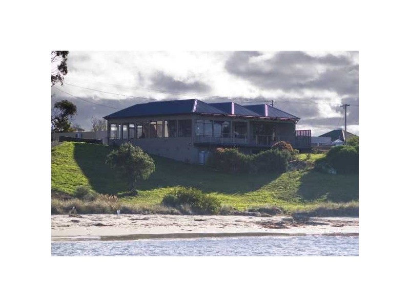 11 Franklin St, Swansea TAS 7190