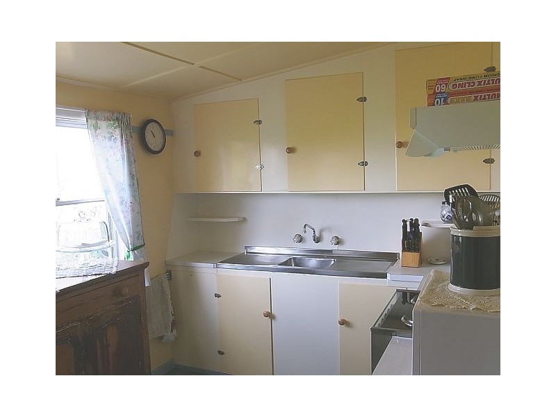27 Wellington Street, Swansea TAS 7190