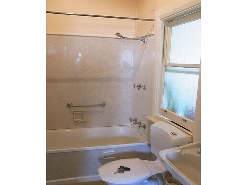 27 Wellington Street, Swansea TAS 7190