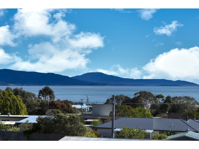 14 Tribe Street, Bicheno TAS 7215