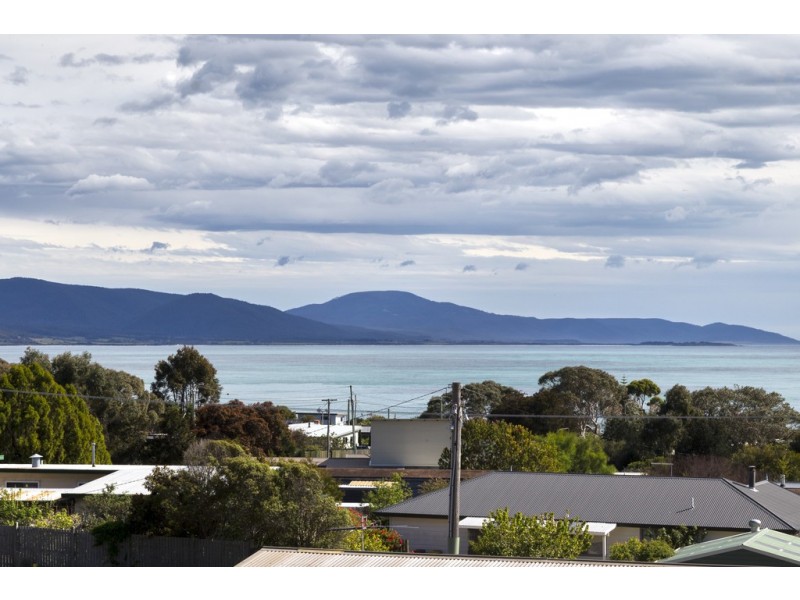 14 Tribe Street, Bicheno TAS 7215