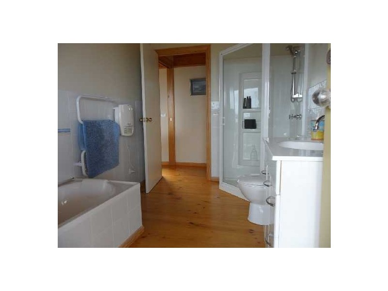 168 Dolphin Sands Rd, Swansea TAS 7190