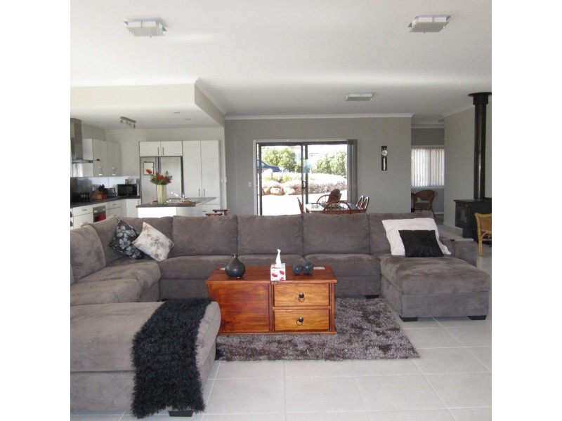 4 Tarleton St, Swansea TAS 7190