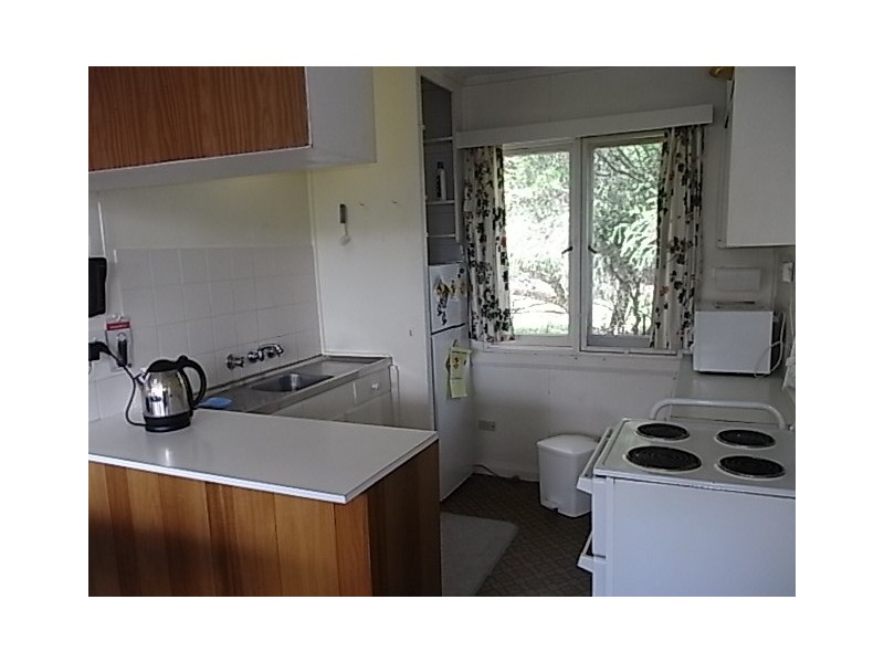 1 Royle Avenue, Coles Bay TAS 7215