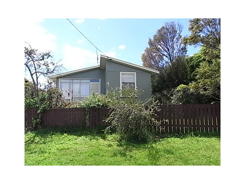 1 Royle Avenue, Coles Bay TAS 7215