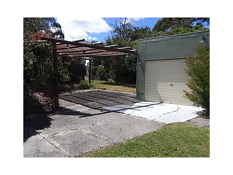 1 Royle Avenue, Coles Bay TAS 7215