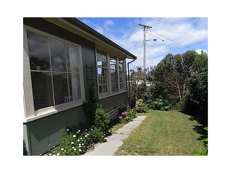 1 Royle Avenue, Coles Bay TAS 7215