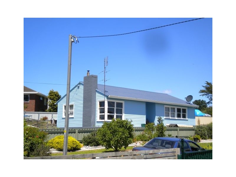 2 Selwyn St, Triabunna TAS 7190