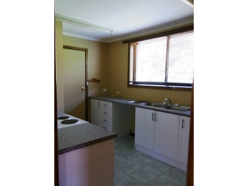 2/49 Burgess Street, Bicheno TAS 7215