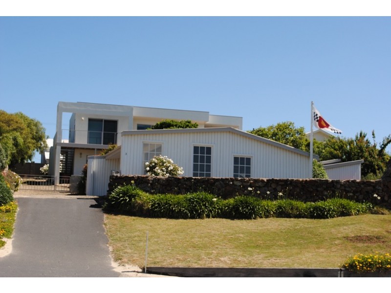 3 Jetty Rd, Swansea TAS 7190