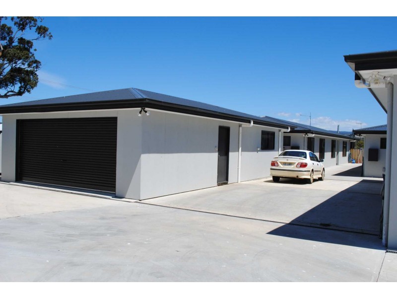 2 Shaw Street, Swansea TAS 7190
