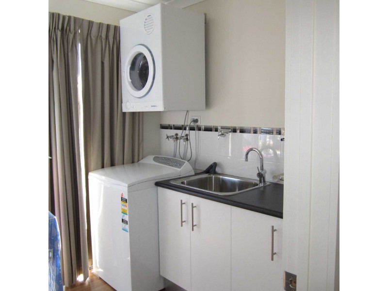 2 Shaw Street, Swansea TAS 7190
