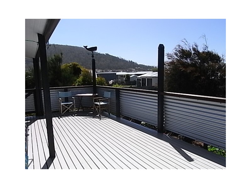 27 Gordon Street, Bicheno TAS 7215