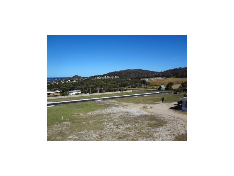 112A Tasman Highway, Bicheno TAS 7215