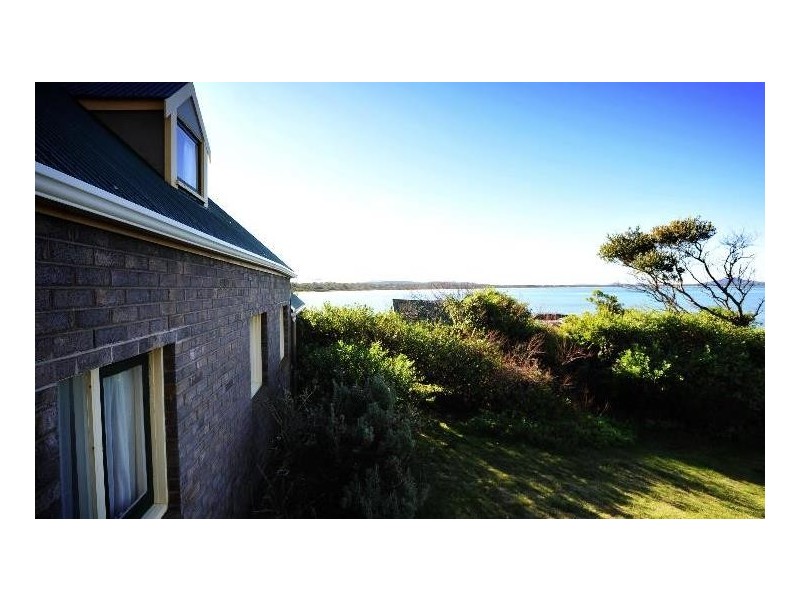 45 Shaw Street, Swansea TAS 7190