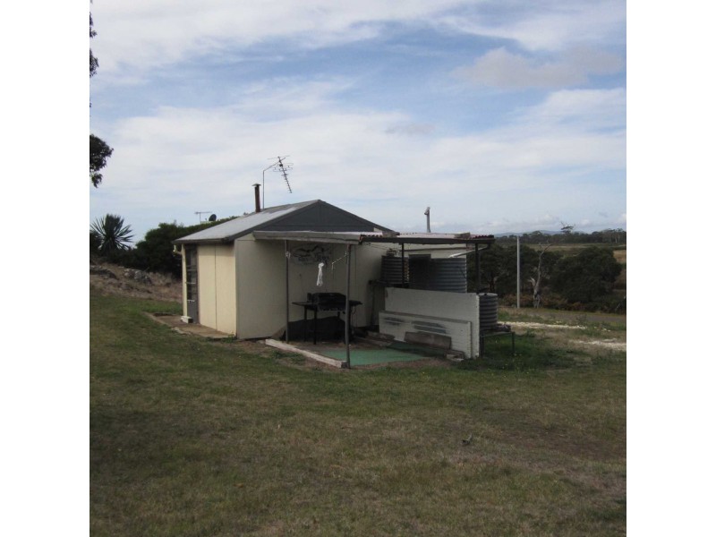 335 Swan River Road, Swansea TAS 7190