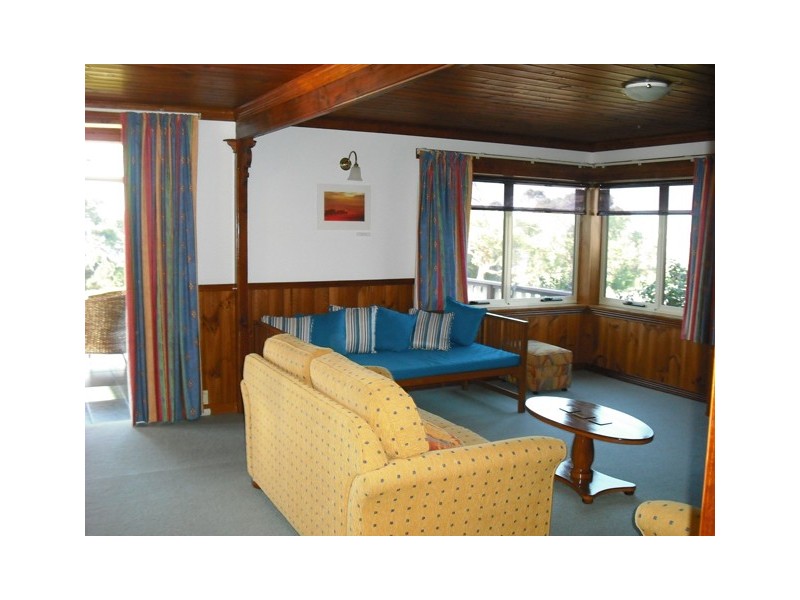 20 Tasman Highway, Bicheno TAS 7215