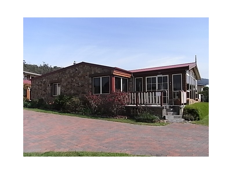 20 Tasman Highway, Bicheno TAS 7215