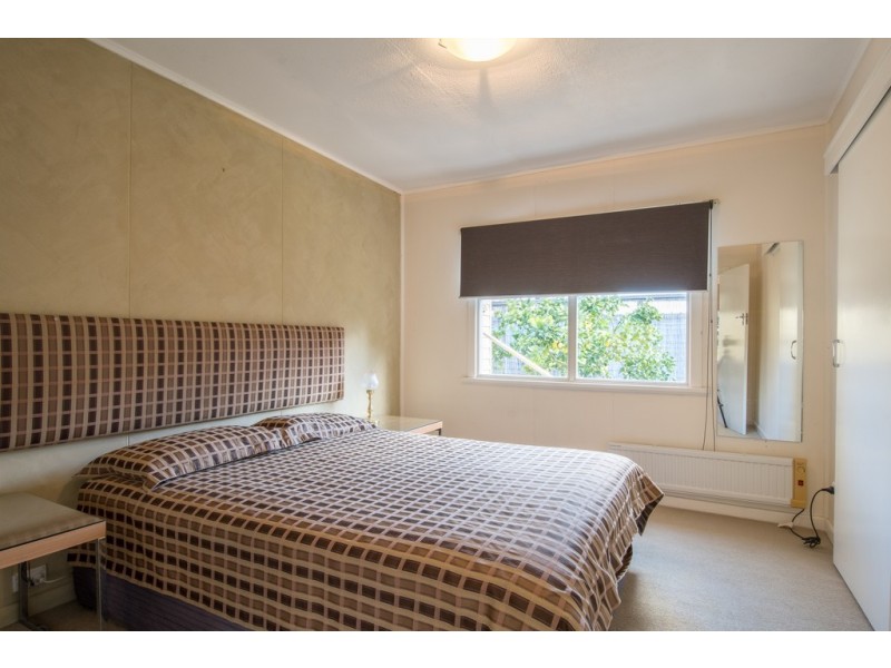 2/20 Franklin Street, Swansea TAS 7190